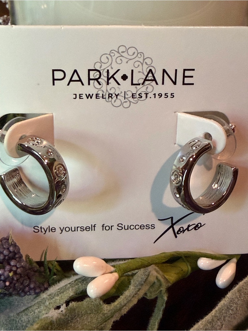 Trend Earrings- Silver - by Park Lane - Picture 2 of 7
